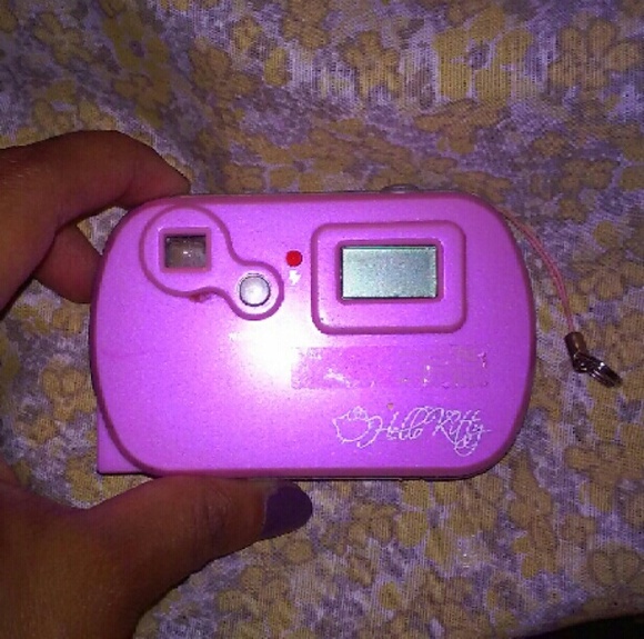 Nwot hello kitty digital camera