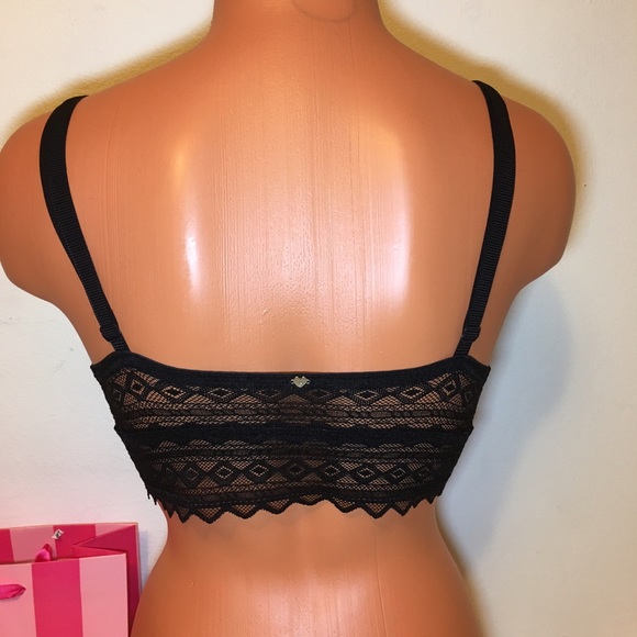 🚫SOLD🚫NEW PINK VS STRAPPY FRONT LACE BRALETTE - Picture 3 of 4