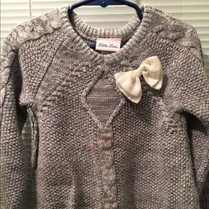 Little Lass Grey Sweater size 5 Girls