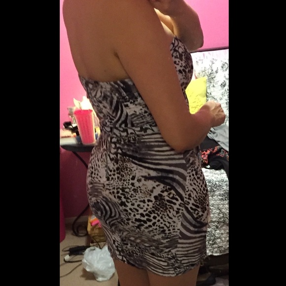 Patterned Mini Dress - Picture 2 of 4