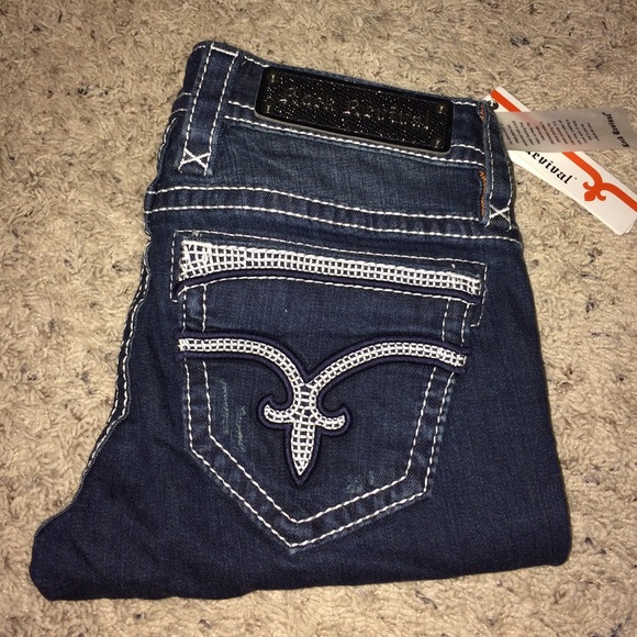 NWT Rock Revival dark wash skinny jeans - Picture 1 of 2