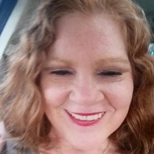 Meet your Posher, Eileen