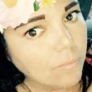 Meet your Posher, Leticia