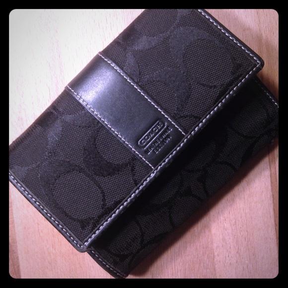 Authentic Coach trifold wallet