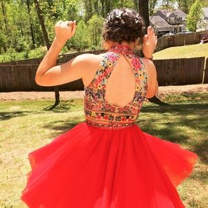 Sherri Hill '16 Spring Collection, 2-piece gown