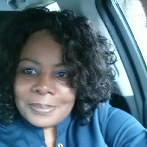 Meet your Posher, Tina