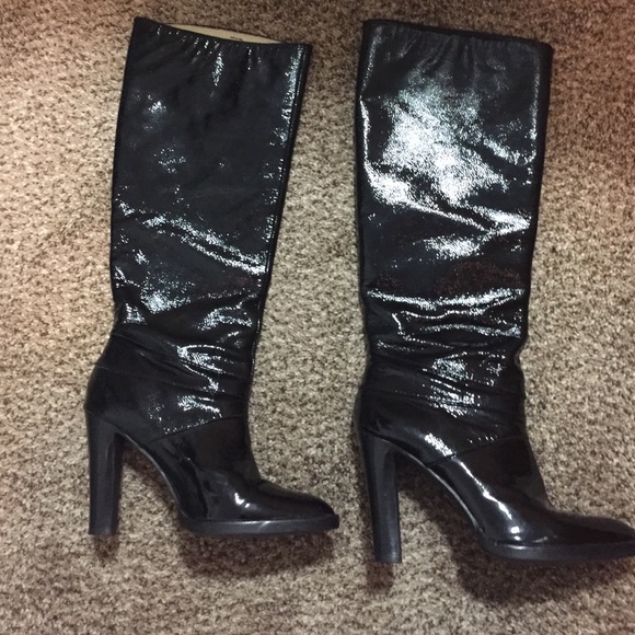 Michael Kors, Black Patent boots, 4" TRADE??