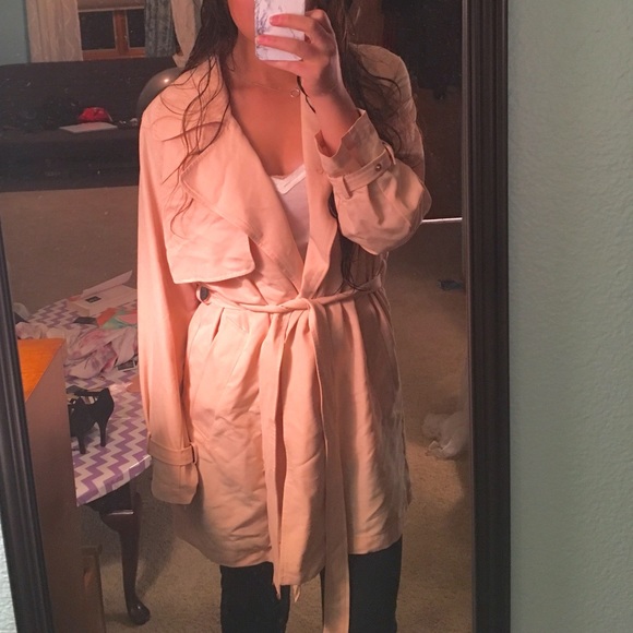 Vince Camuto Belted Soft Trench Coat - Picture 1 of 3