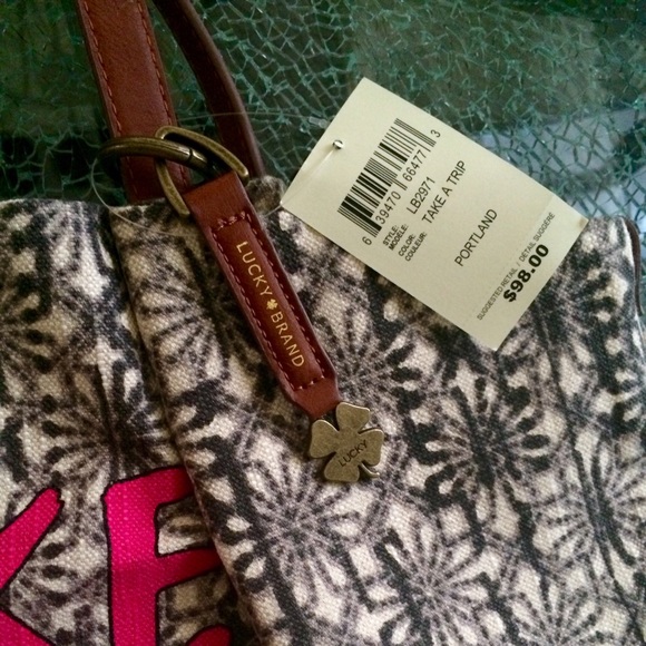 Lucky brand! - Picture 4 of 4