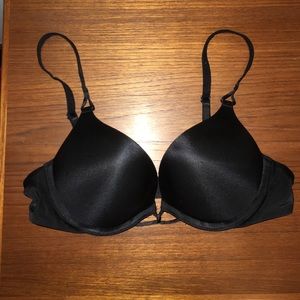 Victoria's Secret bombshell bra