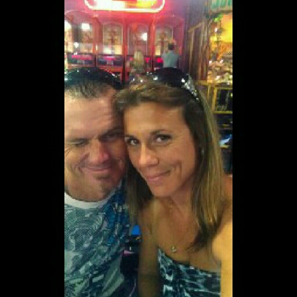 Meet your Posher, Roxy - Picture 3 of 4