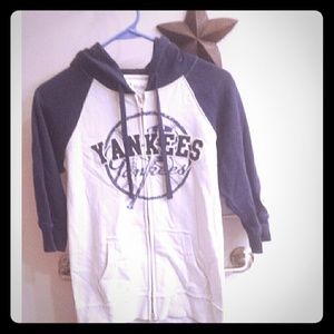 Yankees zip up hoodie