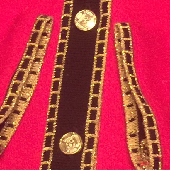 beautiful sweater - Picture 2 of 7