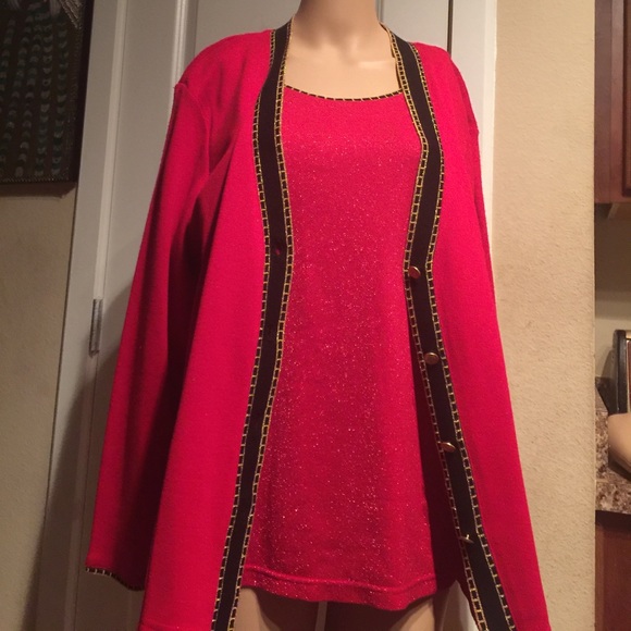 beautiful sweater - Picture 7 of 7