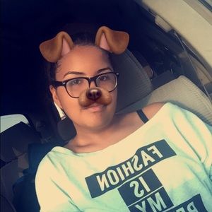 Meet your Posher, Lexi