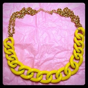 Classy metal necklace