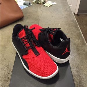 Youth size 7 Jordan Eclipse BG
