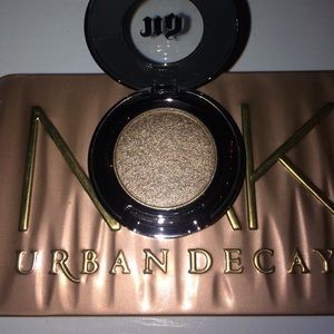 Urban Decay YDK Single Shadow