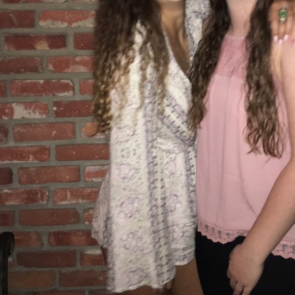 Romper-sold - Picture 2 of 4