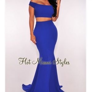 Blue Off the Shoulder Set with Beautiful Train