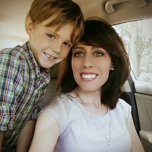 Meet your Posher, Stephanie