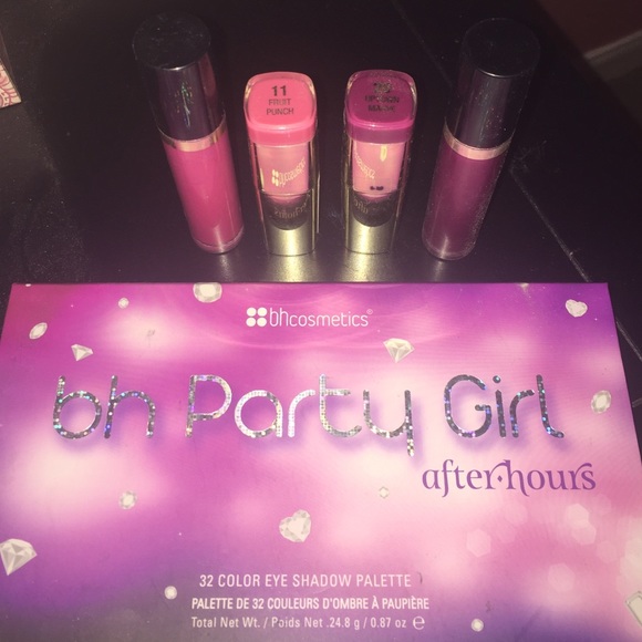 Make up bundle