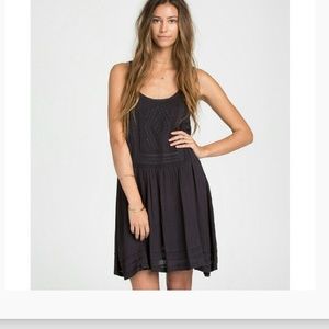 Billabong free daze dress XS