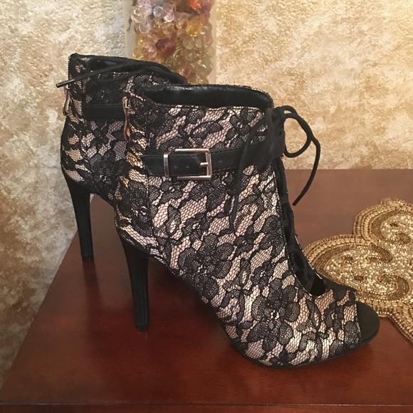 LAST ONE - Peeptoe Lace Booties - Picture 2 of 4