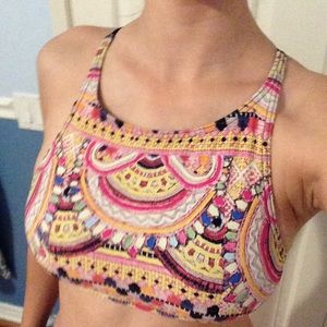 Billabong bathing suit top, only worn once!