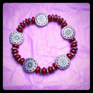 Beaded bracelet
