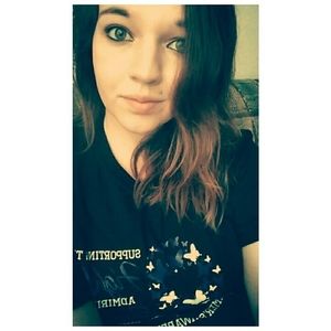 Meet your Posher, Kaitlynn