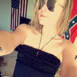 Meet your Posher, Tiffany