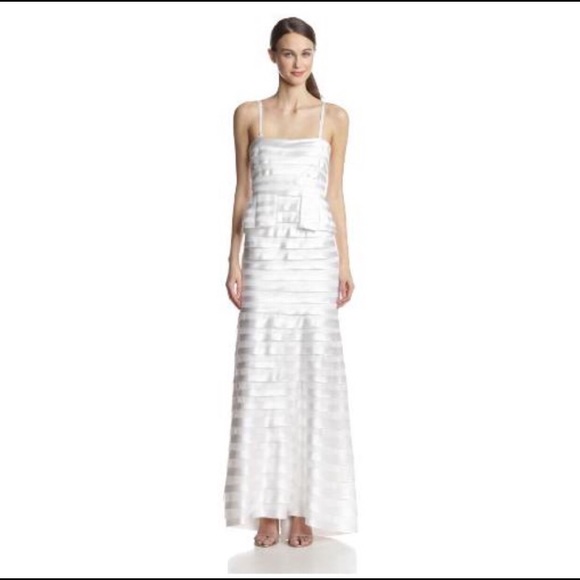 🎊sold🎊 BCBGMAXAZRIA "Rose" wedding gown