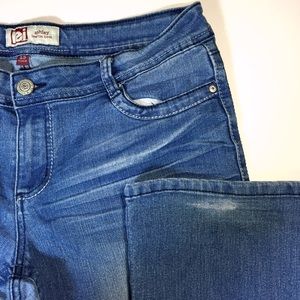 L.e.i. Low Rose Boot Cut Regular Jeans
