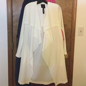 Lightweight trench duster!