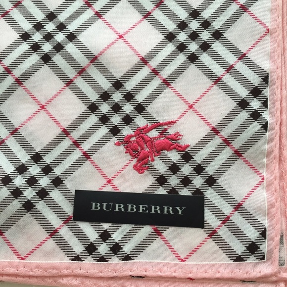 Burberry Accessories - 🎀 NWT Authentic Burberry Handkerchief