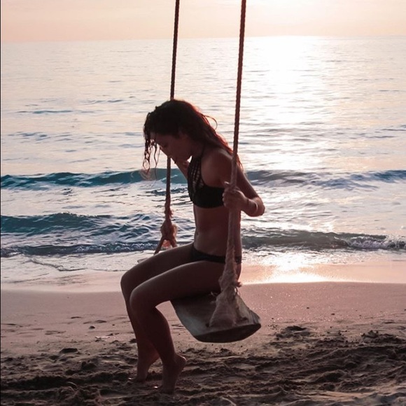 Meet your Posher, Devan - Picture 1 of 1