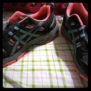 ASICS women size 10