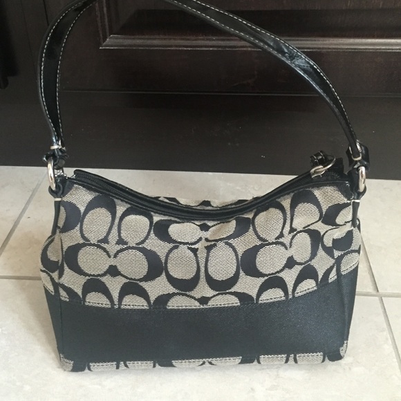 Coach signature small bag