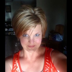 Meet your Posher, Becky