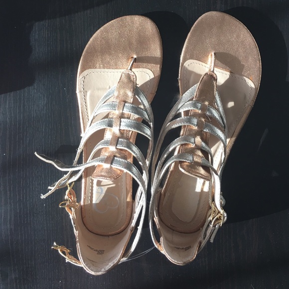 Very very cute sandals