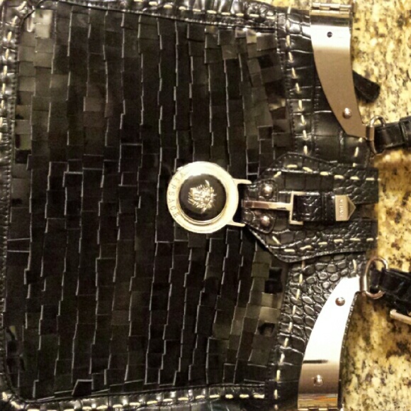 Anyone know how to have this versace authenticated - Picture 1 of 4