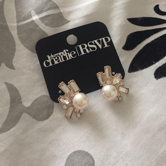 NWT Earrings - Gold and Ivory