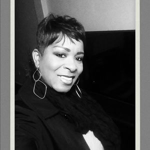 Meet your Posher, Deborah