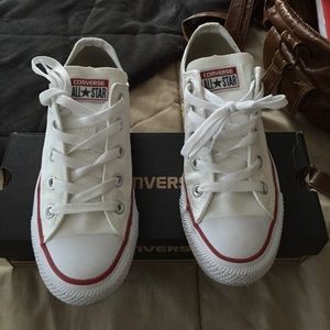 White converse