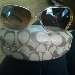 Brand new Coach sunglasses Beatrice