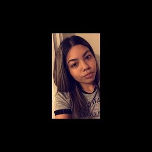 Meet your Posher, Kimberly