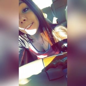 Meet your Posher, Hailey