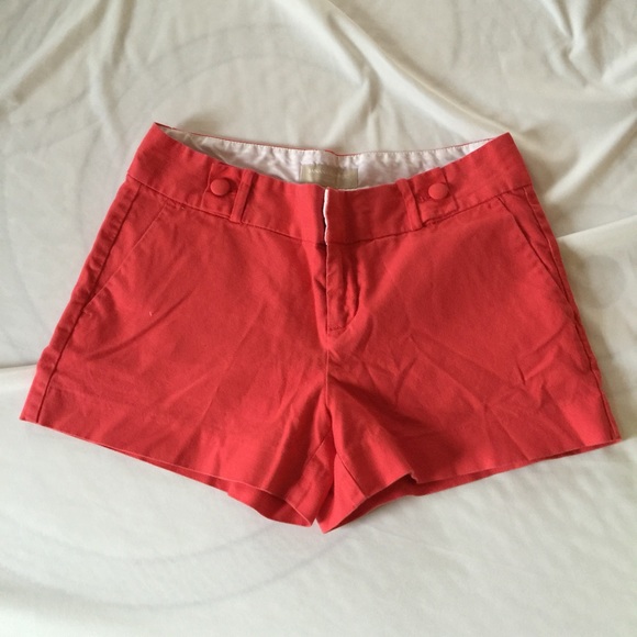 BR salmon colored shorts 😊