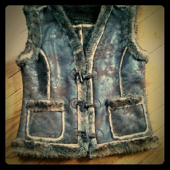 Scully Vest